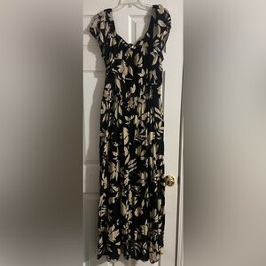 Terra & Sky Black and Cream Floral Maxi Dress